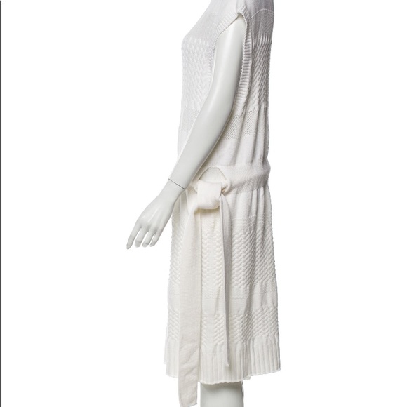 Whit wool knee length dress - Picture 2 of 5